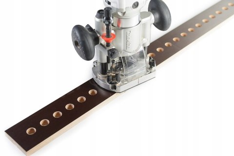 RO32 SpeedRow JIG do rzędu otworów w systemie 32 586x74x15Ø16.00 SKL RO32 SpeedRow JIG do rzędu otworów w systemie 32 586x74x15Ø16.00 SKL