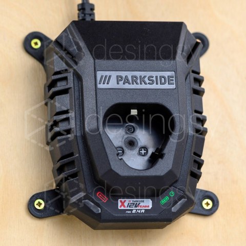 Uchwyt mocowanie do ładowarki 12V Parkside PLGK 12 A3 Łatwy i szybki montaż Uchwyt mocowanie do ładowarki 12V Parkside PLGK 12 A3 Łatwy i szybki montaż