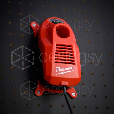 Uchwyt mocowanie do ładowarki Milwaukee M4C Łatwy i szybki montaż Czerwony Uchwyt mocowanie do ładowarki Milwaukee M4C Łatwy i szybki montaż Czerwony