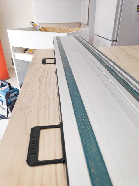 2x Odsunięcie na grubość tarczy do prowadnic 1.2mm