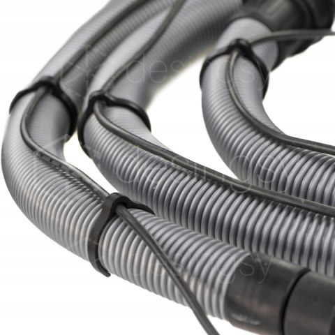 Klips zacisk na wąż Starmix wymiary zewnętrzne węża Ø45z 5szt Czarny