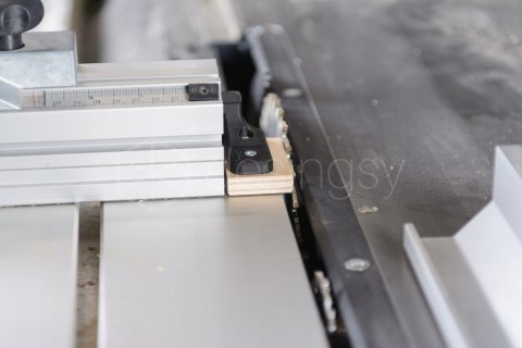Wyznacznik PRO wskaźnik cięcia HAMMER K3 Za+Przed Wyznacznik PRO wskaźnik cięcia HAMMER K3 Za+Przed